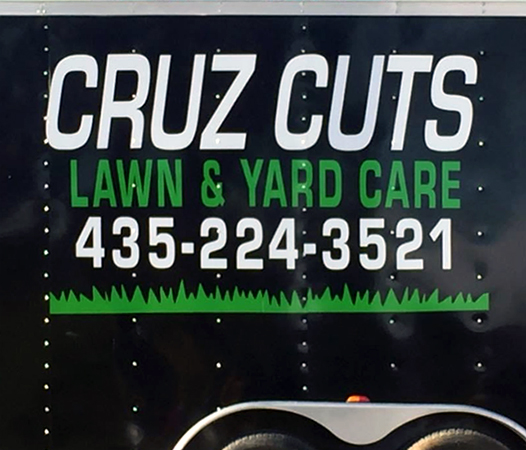 Cruz Cuts Lawn Care Trailor Sign